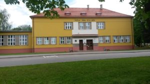 skola_jana_kollara_slovensko